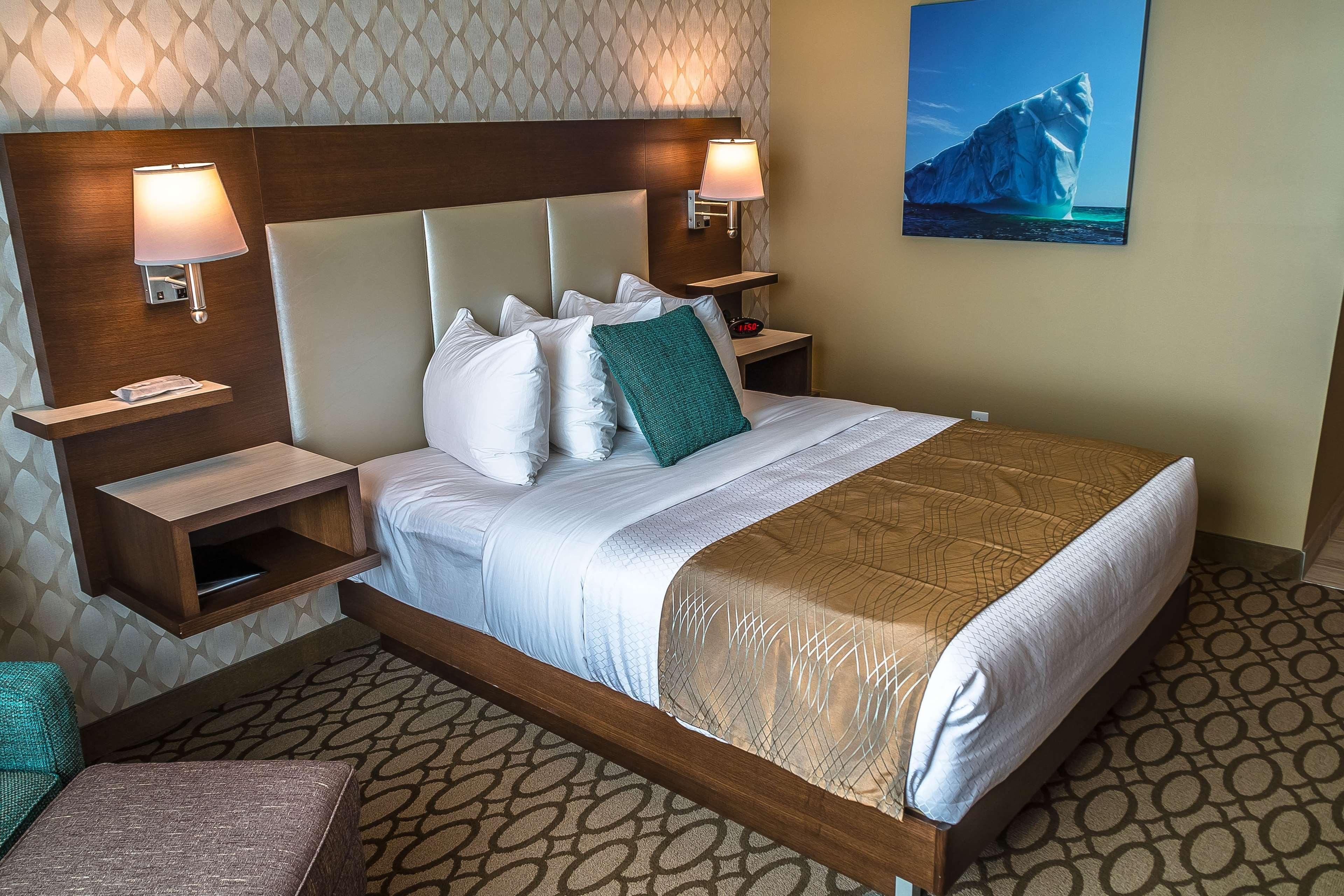 Best Western Plus St. John'S Airport Hotel And Suites Екстер'єр фото