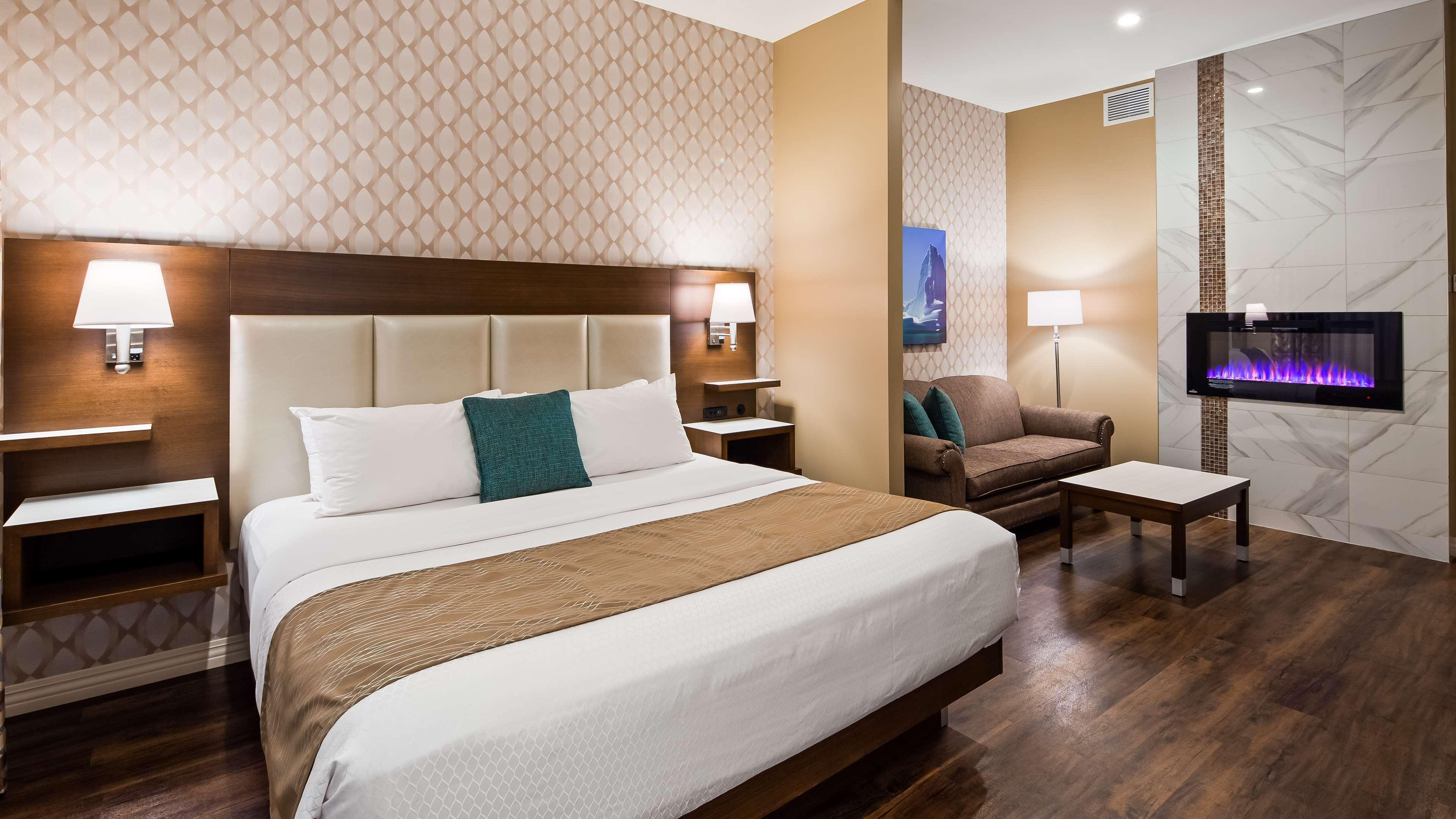 Best Western Plus St. John'S Airport Hotel And Suites Екстер'єр фото