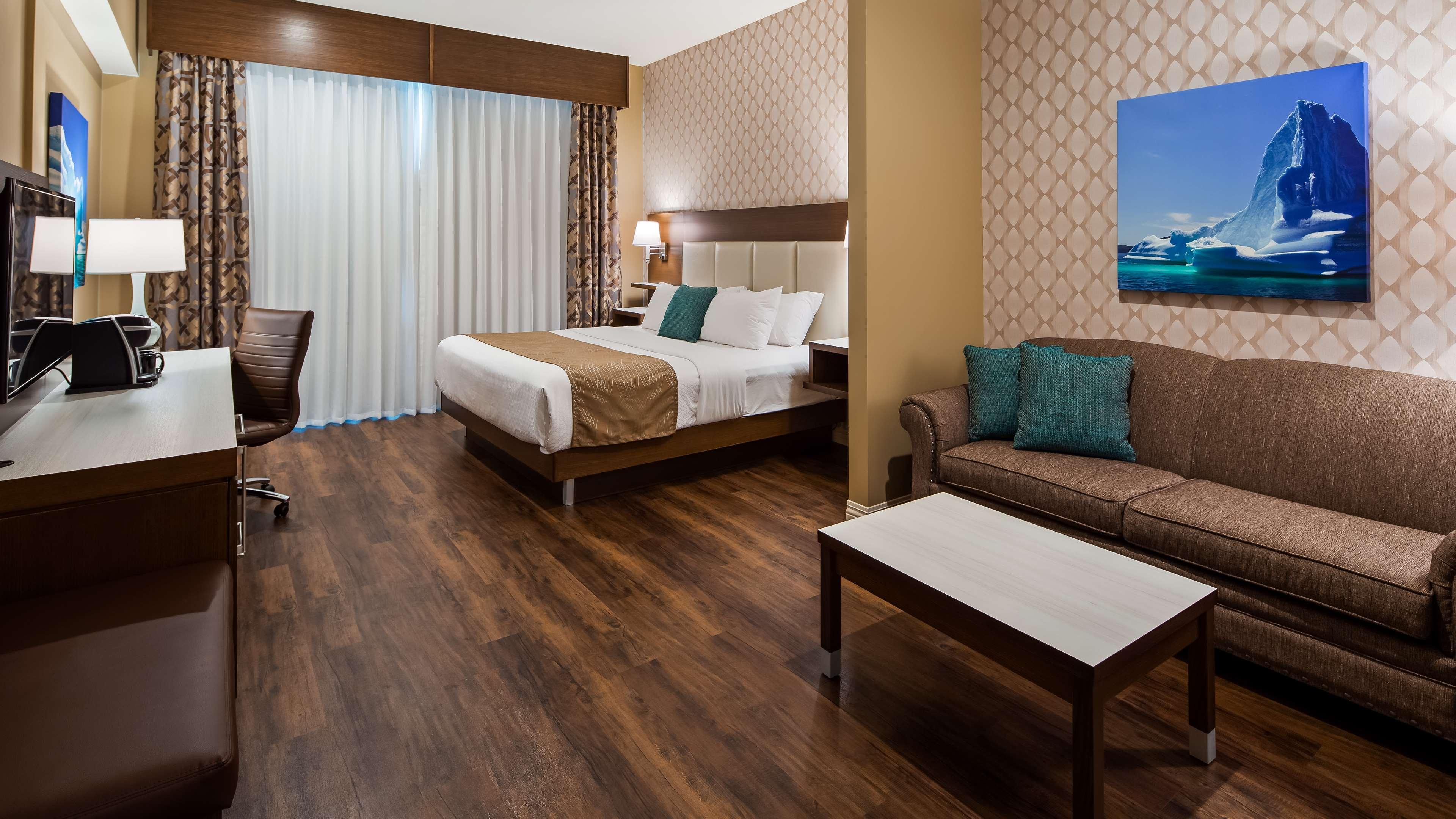 Best Western Plus St. John'S Airport Hotel And Suites Екстер'єр фото