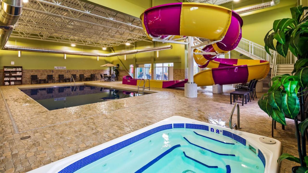 Best Western Plus St. John'S Airport Hotel And Suites Екстер'єр фото