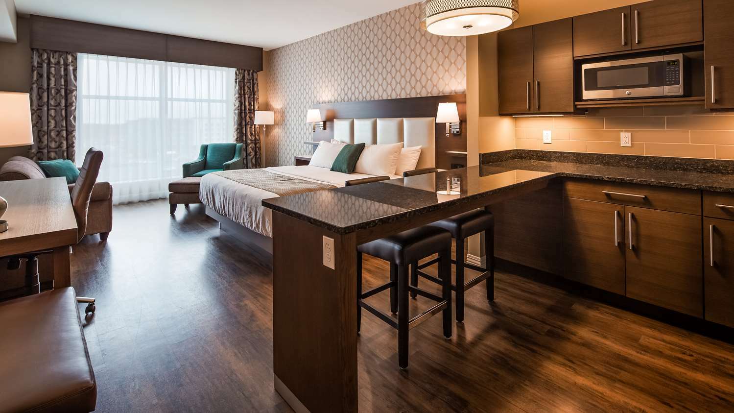 Best Western Plus St. John'S Airport Hotel And Suites Екстер'єр фото
